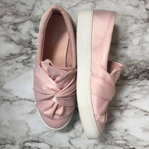MIA Shoes - MIA• Blush Pink Bow Sneakers